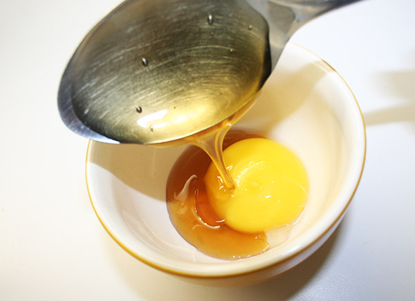 Mẹo làm đẹp đơn giản dễ làm với mặt nạ trứng gà 6