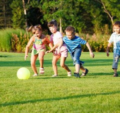Top 4 môn thể thao giúp trẻ cải thiện cân nặng và phát triển thể chất toàn diện nhất